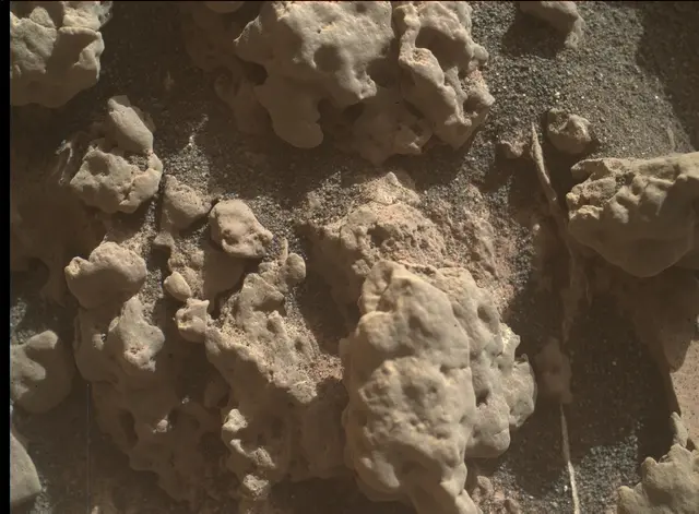 Sol 3160: Mars Hand Lens Imager (MAHLI)