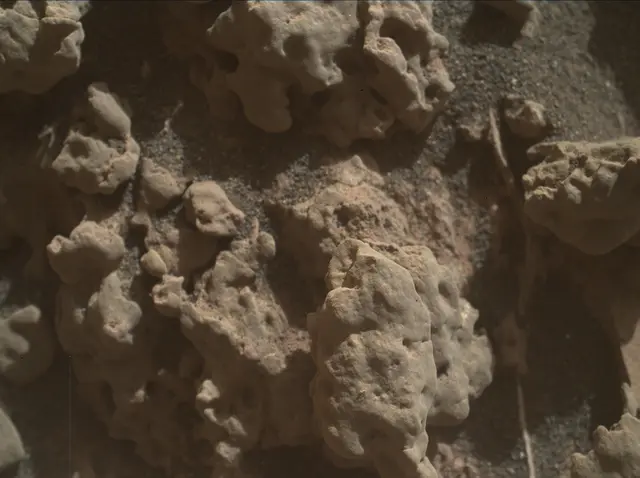 Sol 3160: Mars Hand Lens Imager (MAHLI)
