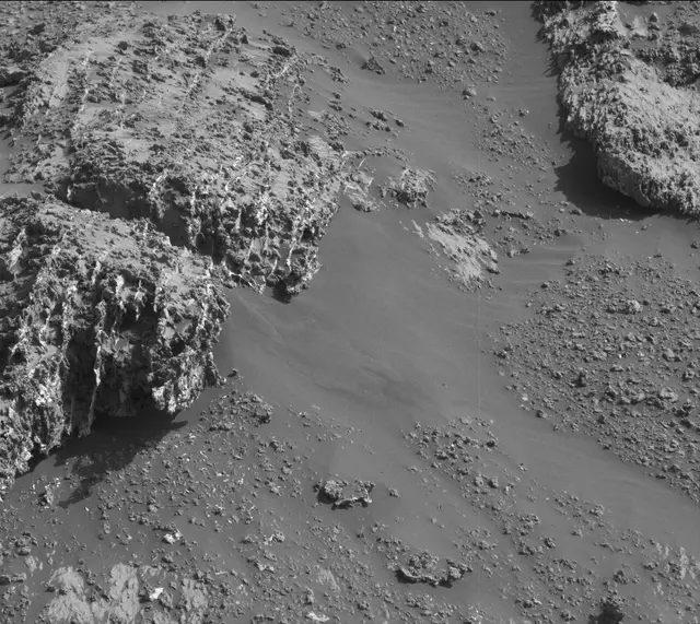 Sol 3161: Mast Camera (Mastcam)