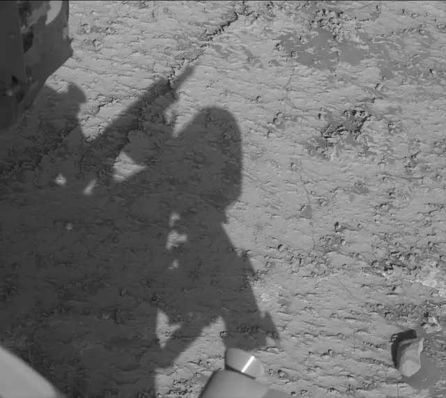 Sol 3163: Mast Camera (Mastcam)