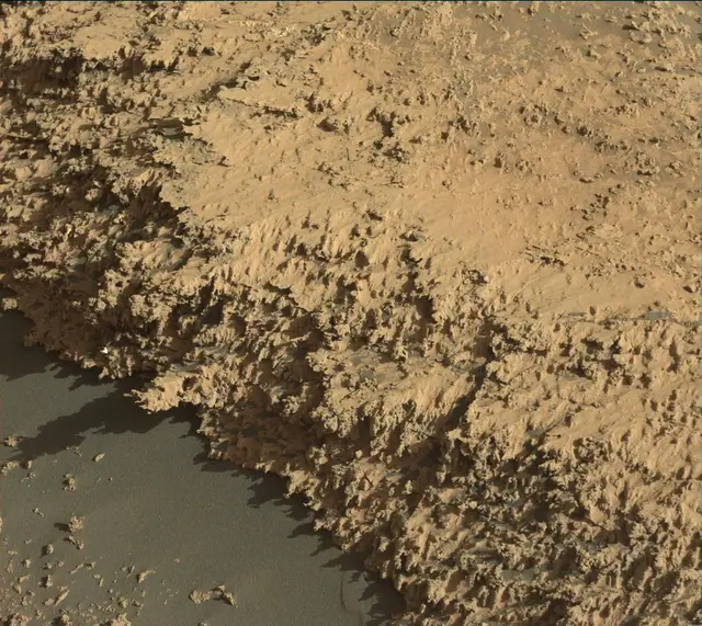 Sol 3163: Mast Camera (Mastcam)
