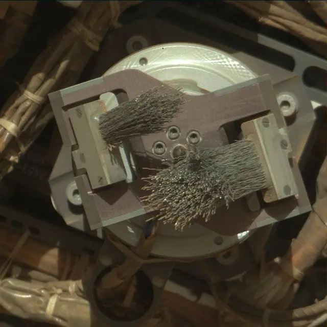 Sol 3163: Mast Camera (Mastcam)