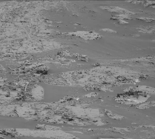 Sol 3163: Mast Camera (Mastcam)