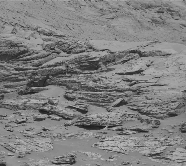 Sol 3163: Mast Camera (Mastcam)
