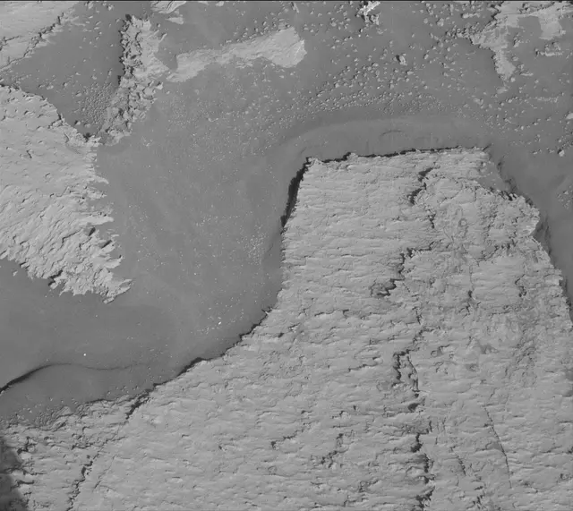 Sol 3165: Mast Camera (Mastcam)