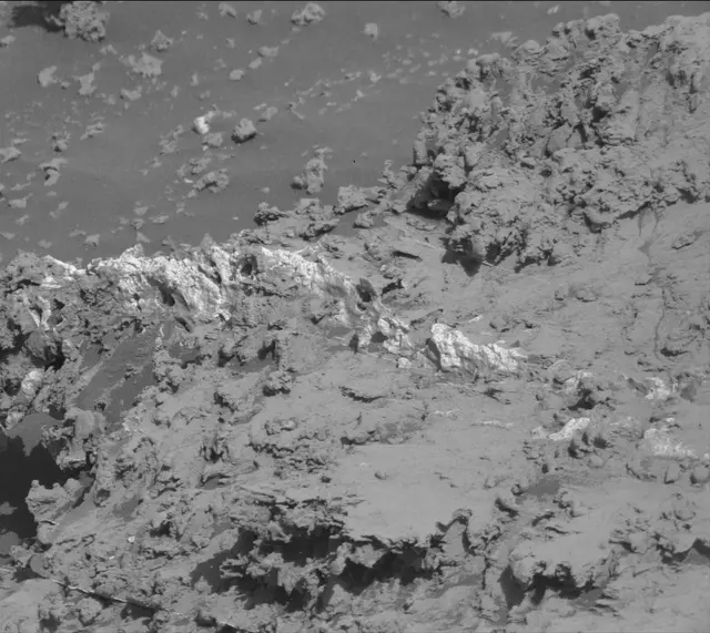 Sol 3165: Mast Camera (Mastcam)