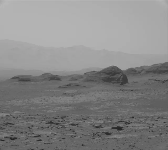 Sol 3167: Mast Camera (Mastcam)