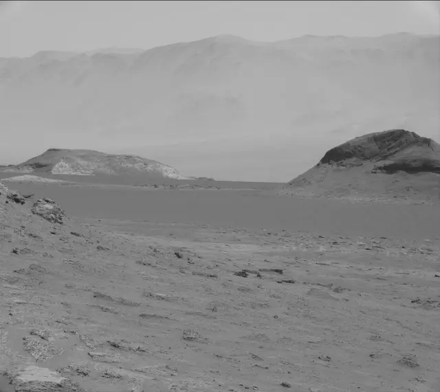 Sol 3167: Mast Camera (Mastcam)