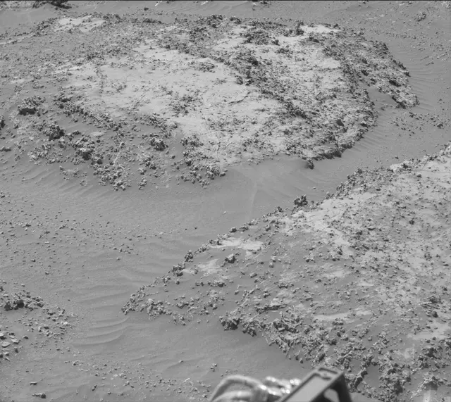 Sol 3167: Mast Camera (Mastcam)