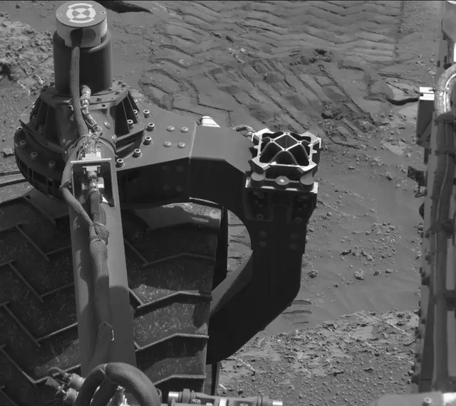 Sol 3167: Mast Camera (Mastcam)