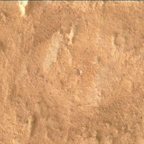 Sol 3167: Mars Hand Lens Imager (MAHLI)