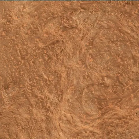 Sol 3167: Mars Hand Lens Imager (MAHLI)