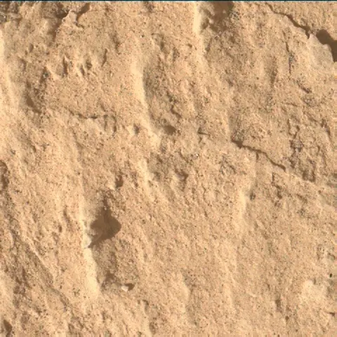 Sol 3168: Mars Hand Lens Imager (MAHLI)