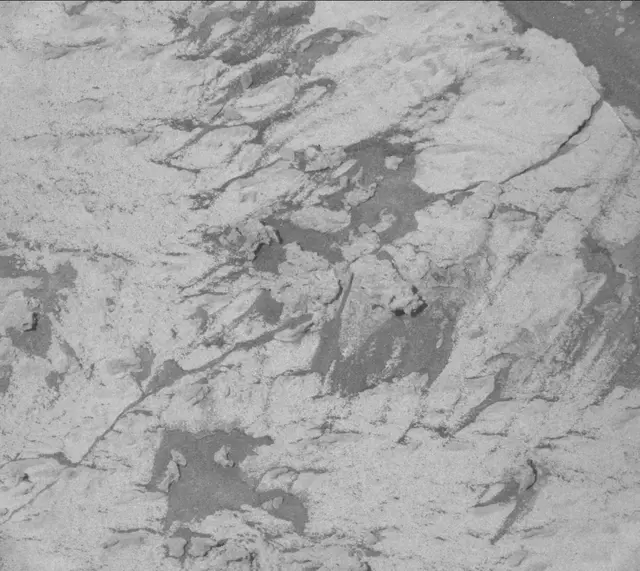 Sol 3173: Mast Camera (Mastcam)