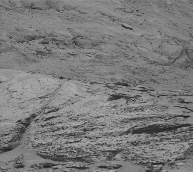 Sol 3173: Mast Camera (Mastcam)