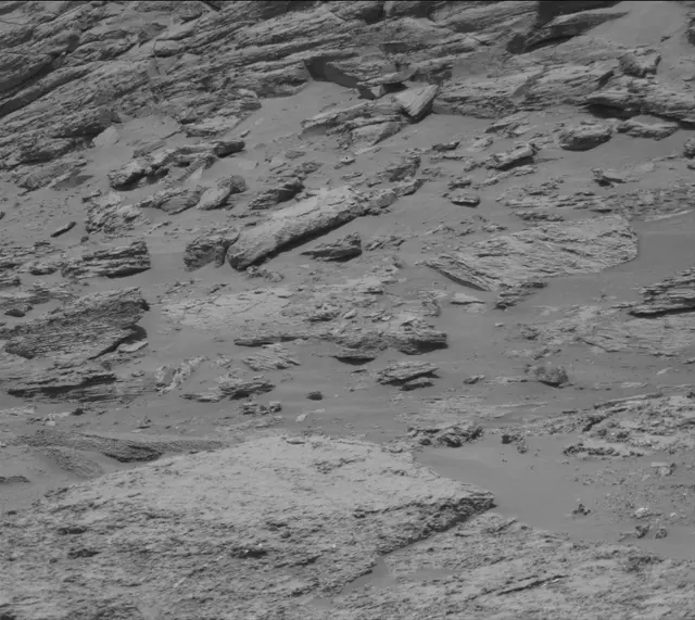 Sol 3173: Mast Camera (Mastcam)