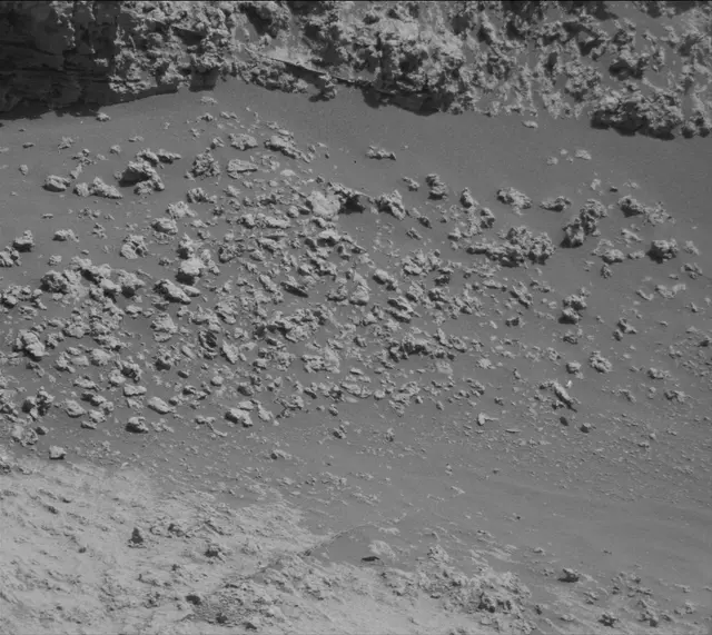 Sol 3178: Mast Camera (Mastcam)