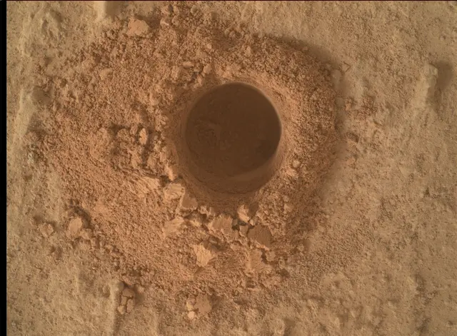 Sol 3178: Mars Hand Lens Imager (MAHLI)