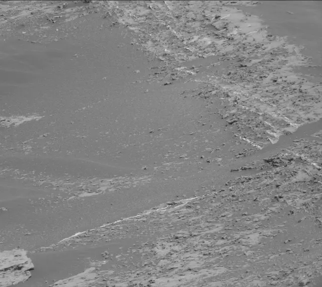 Sol 3187: Mast Camera (Mastcam)