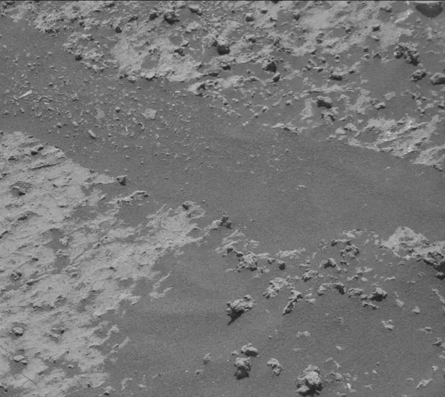 Sol 3187: Mast Camera (Mastcam)