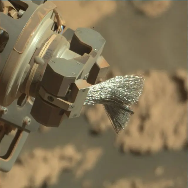 Sol 3187: Mast Camera (Mastcam)