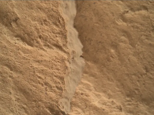 Sol 3187: Mars Hand Lens Imager (MAHLI)