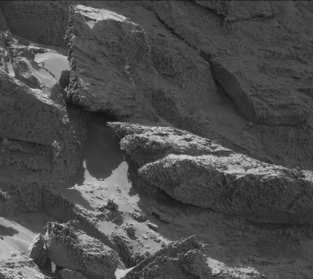 Sol 3190: Mast Camera (Mastcam)