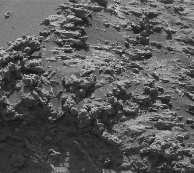Sol 3190: Mast Camera (Mastcam)
