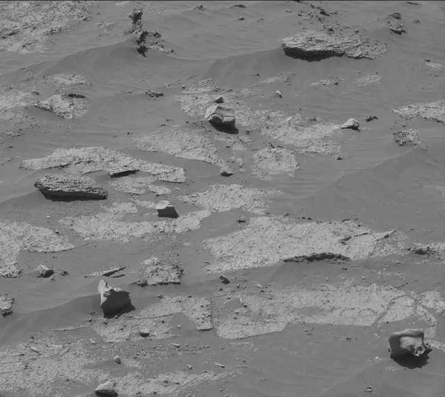 Sol 3194: Mast Camera (Mastcam)
