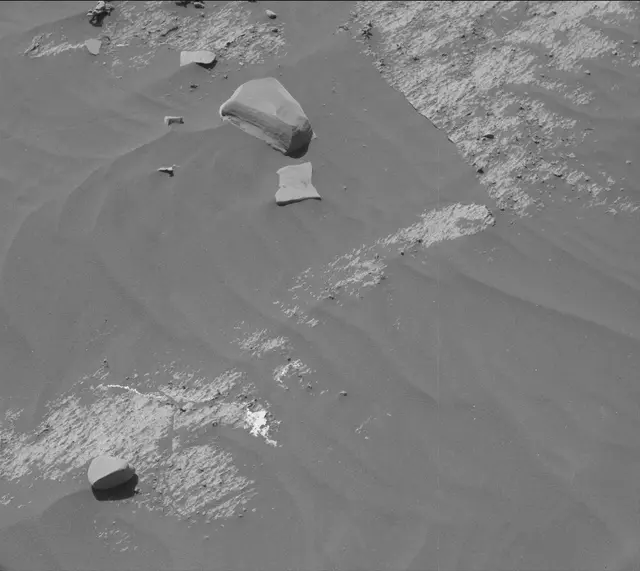 Sol 3194: Mast Camera (Mastcam)