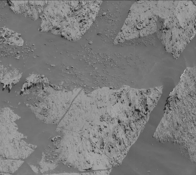 Sol 3194: Mast Camera (Mastcam)