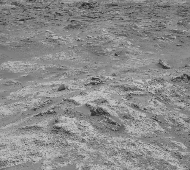 Sol 3194: Mast Camera (Mastcam)