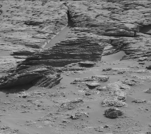 Sol 3194: Mast Camera (Mastcam)