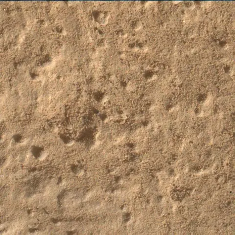 Sol 3194: Mars Hand Lens Imager (MAHLI)