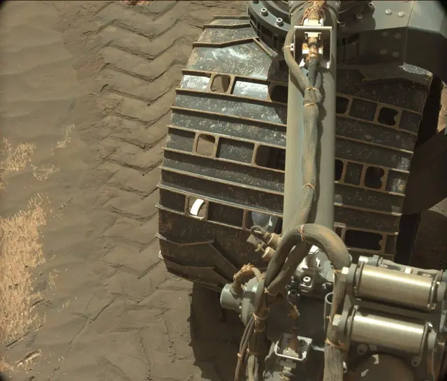 Sol 3195: Mast Camera (Mastcam)