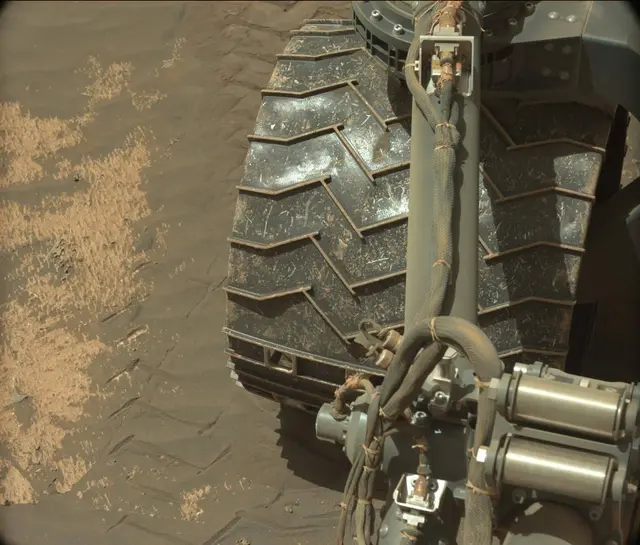 Sol 3195: Mast Camera (Mastcam)