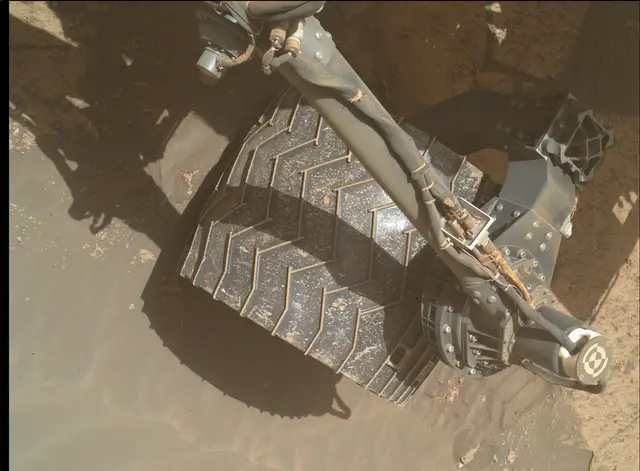 Sol 3195: Mars Hand Lens Imager (MAHLI)