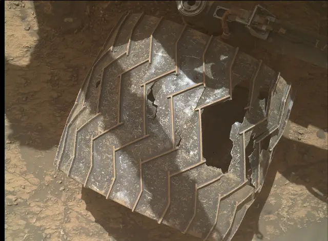 Sol 3195: Mars Hand Lens Imager (MAHLI)