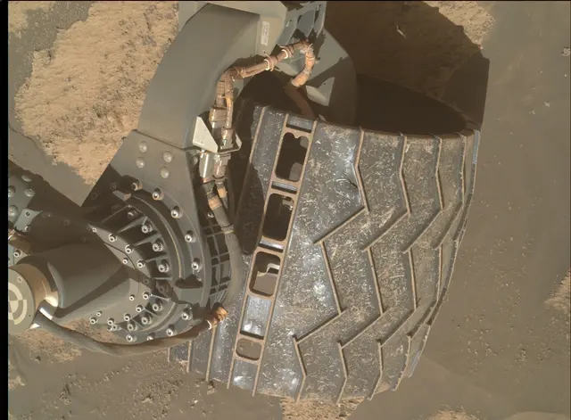 Sol 3195: Mars Hand Lens Imager (MAHLI)