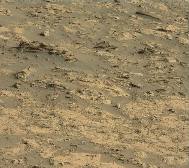 Sol 3197: Mast Camera (Mastcam)