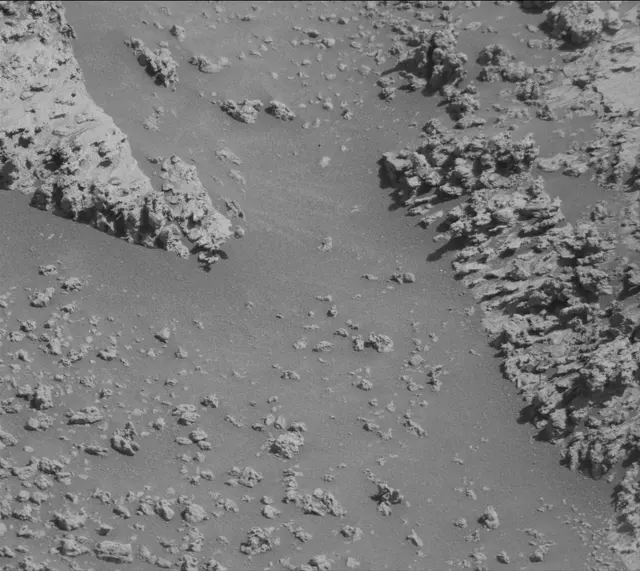 Sol 3197: Mast Camera (Mastcam)