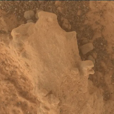Sol 3197: Mars Hand Lens Imager (MAHLI)
