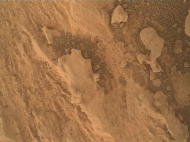 Sol 3197: Mars Hand Lens Imager (MAHLI)