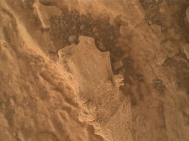 Sol 3197: Mars Hand Lens Imager (MAHLI)