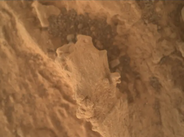 Sol 3197: Mars Hand Lens Imager (MAHLI)