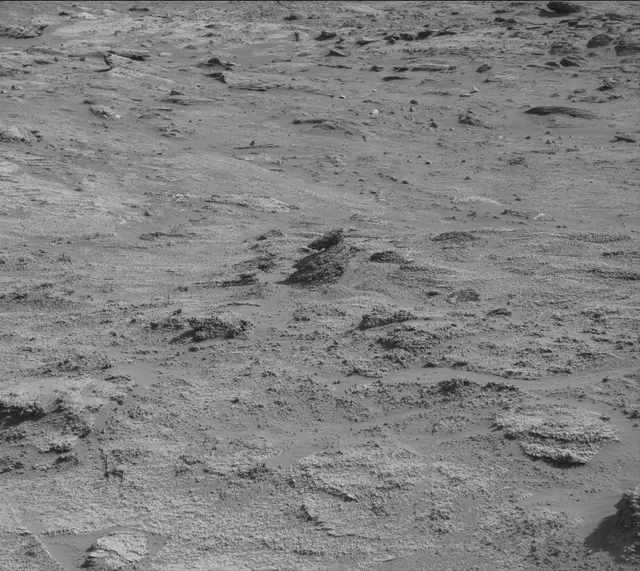Sol 3199: Mast Camera (Mastcam)
