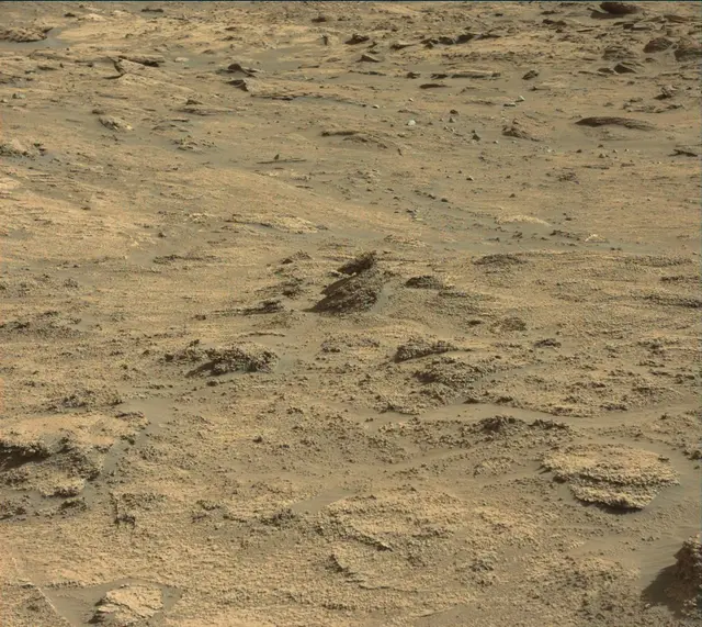 Sol 3199: Mast Camera (Mastcam)