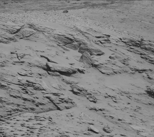 Sol 3199: Mast Camera (Mastcam)