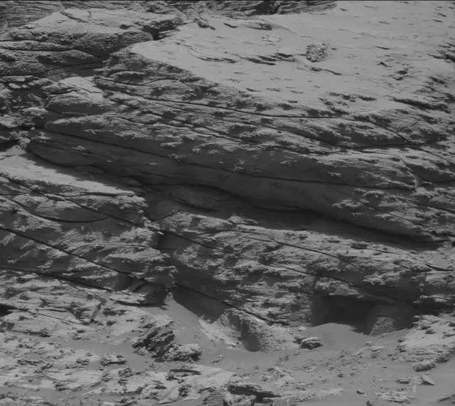 Sol 3199: Mast Camera (Mastcam)