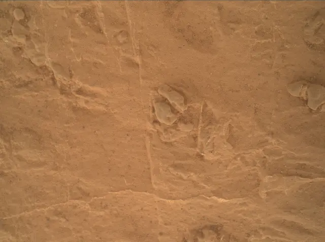 Sol 3199: Mars Hand Lens Imager (MAHLI)